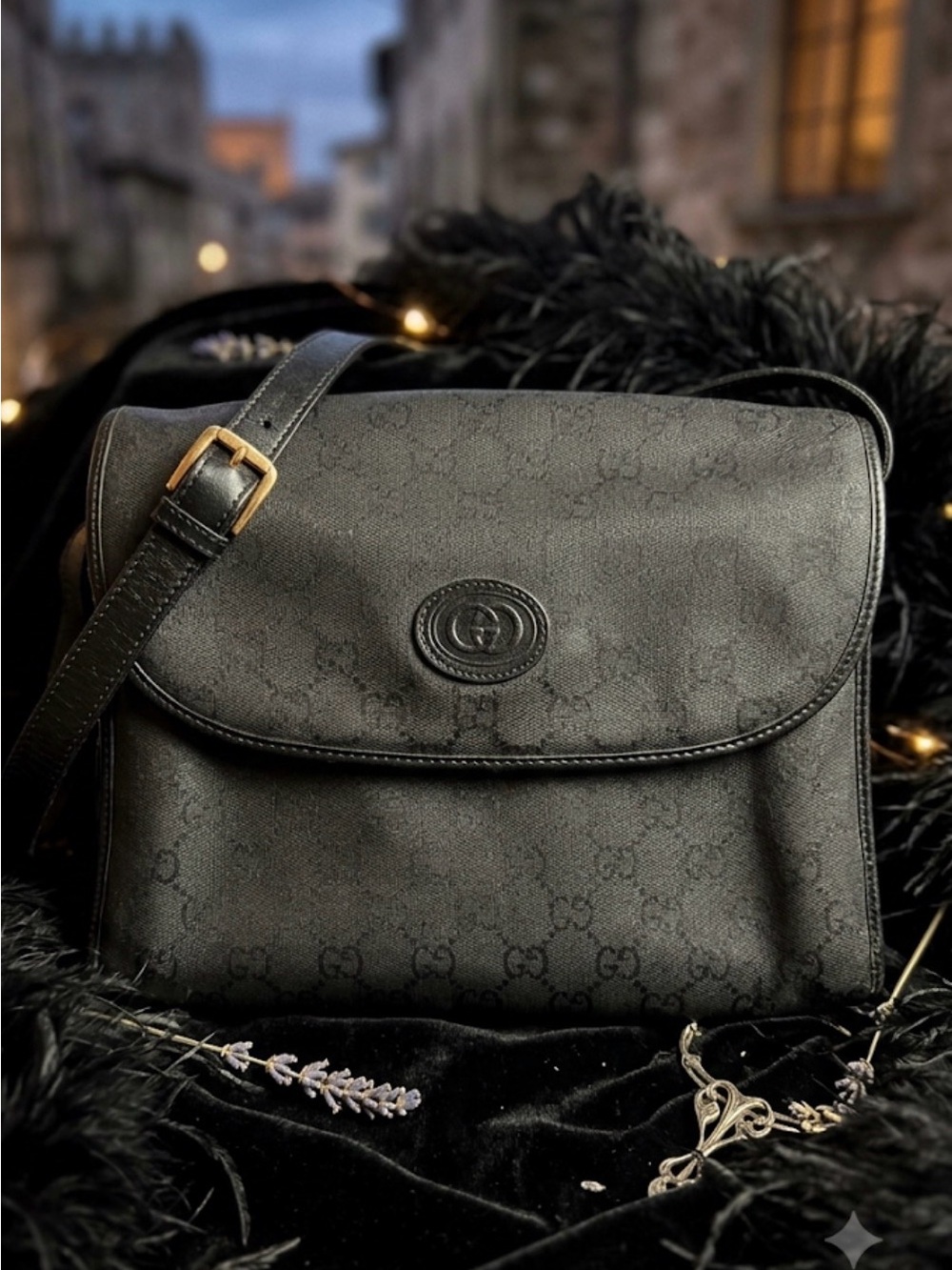 Gucci Vintage Crossbody Bag